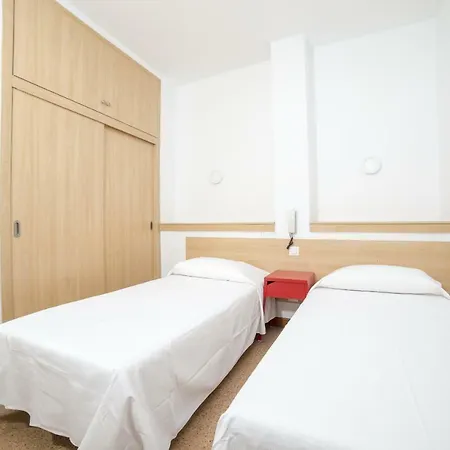 Daire Rosamar A Metros De La Playa Wifi Gratis 306 By Lightbooking